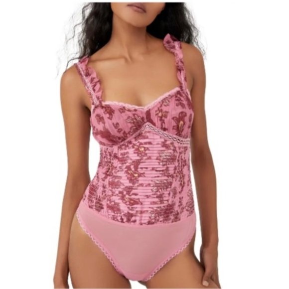 Free People Weekend Plans Bodysuit - Picture 2 of 8